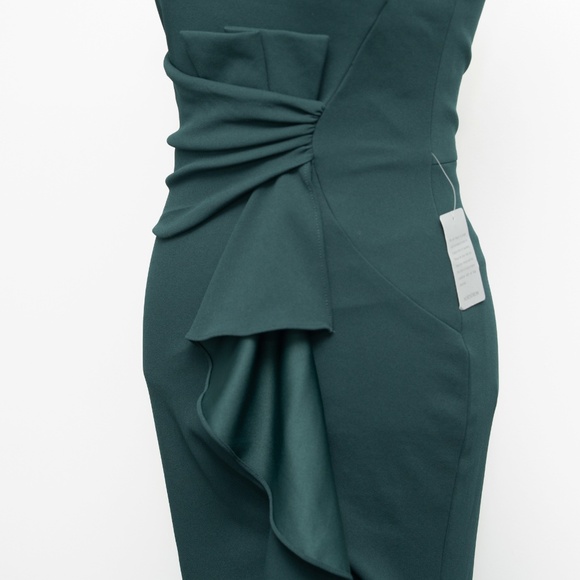 Betsy and Adam Christine Scuba Crepe Ruffled Bow Gown - Picture 10 of 11